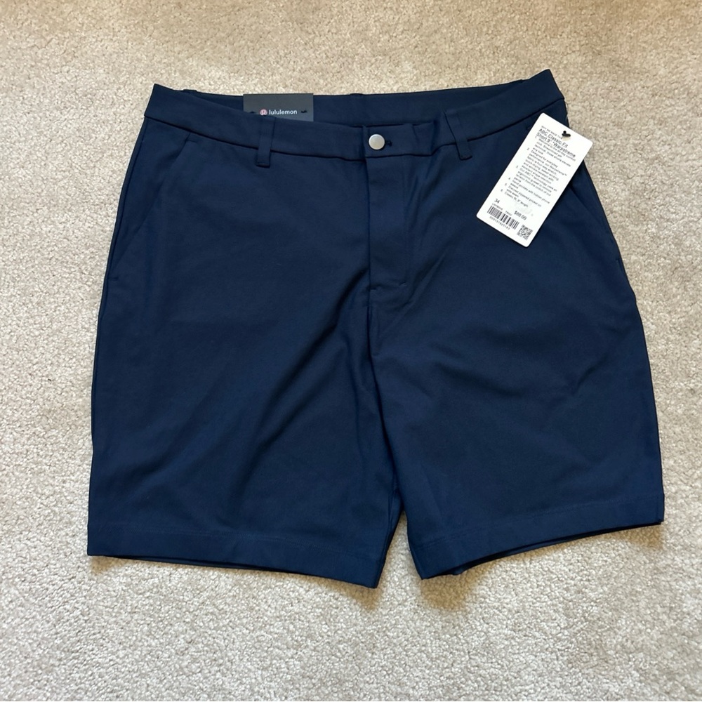 NWT Size 34 Lululemon ABC Classic Fit Short 9 warpstreme $88